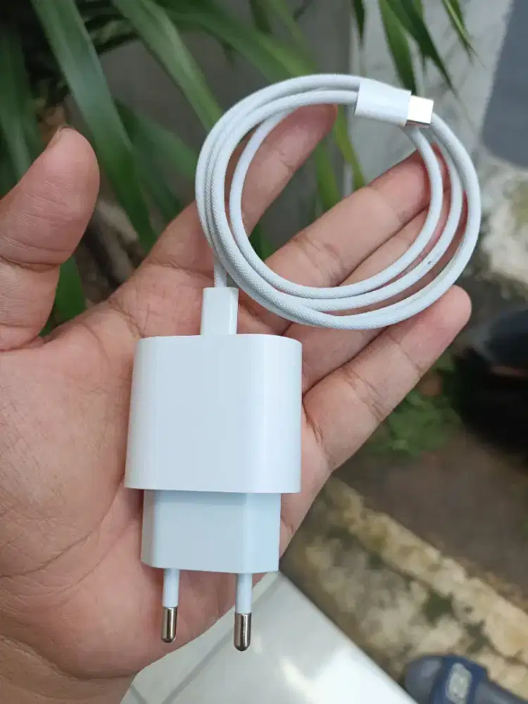 Charger ip 15 C to C