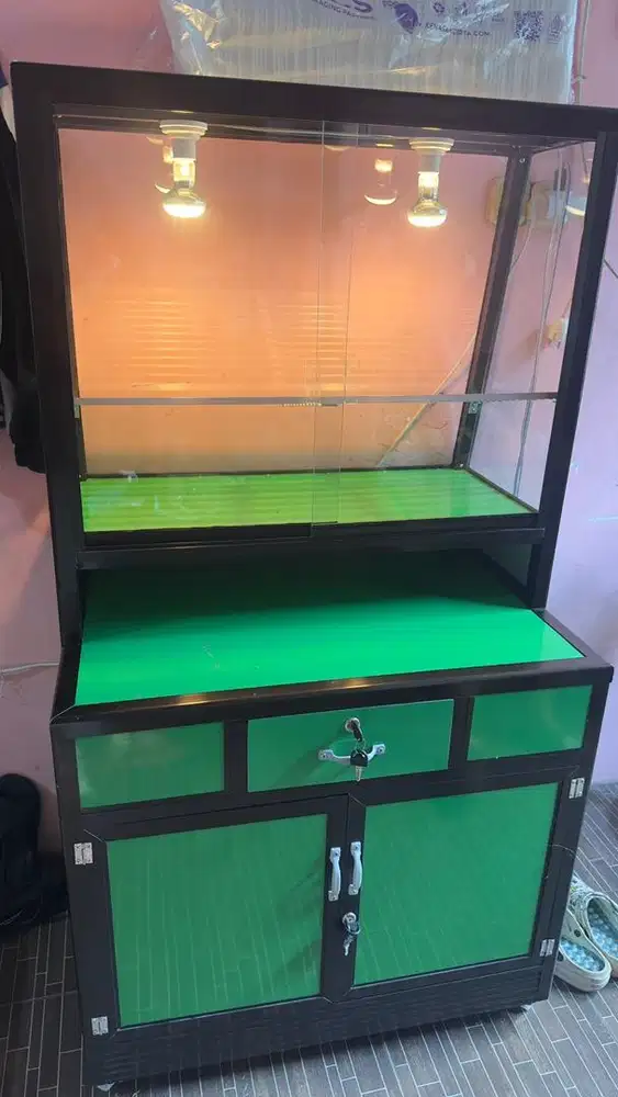 Dijual gerobak etalase