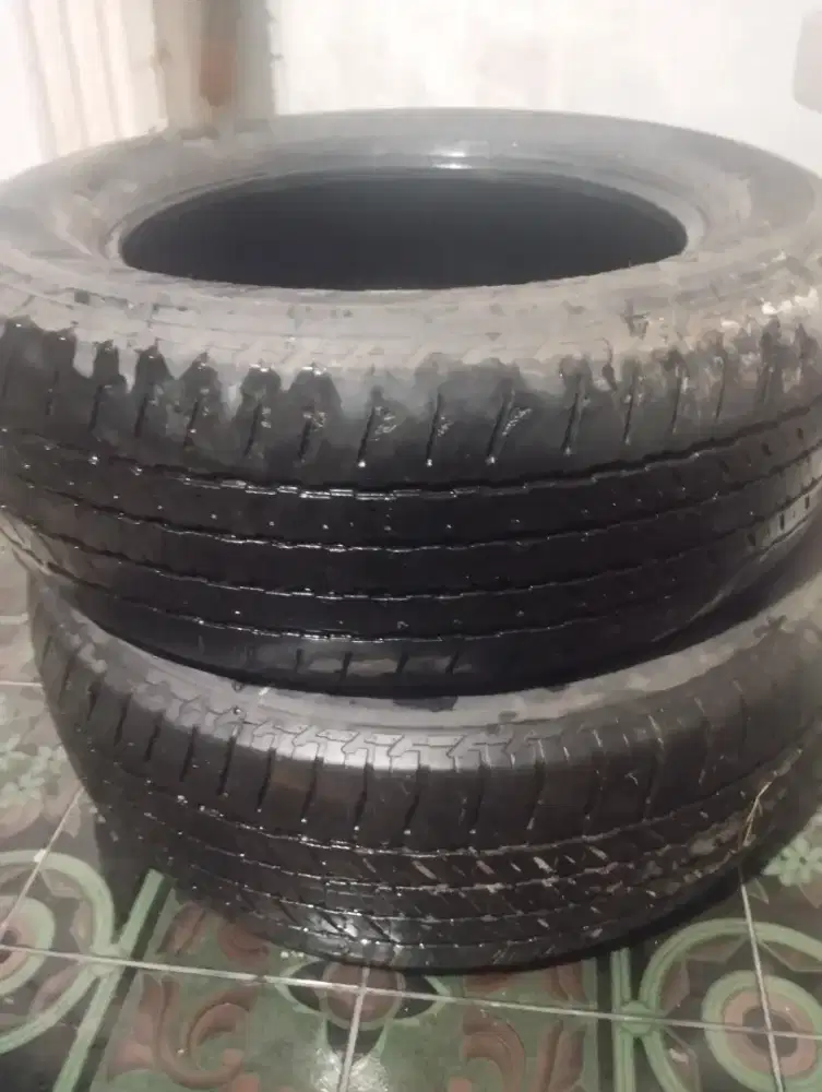 Ban bekas pajero ukuran 265/60
