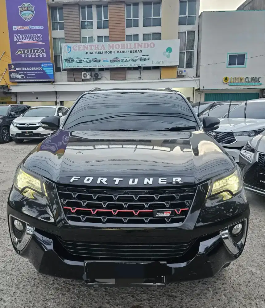 Fortuner VRZ 2.4 AT 2017 istimewa dp 40 jt