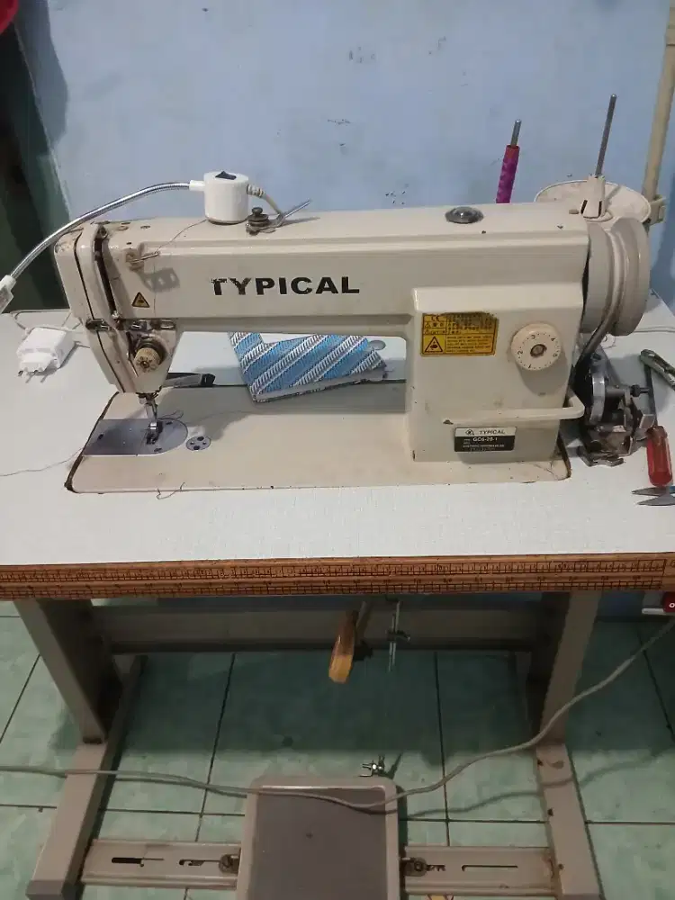 Jual mesin jahit typikal  ori bawaan pabrik dinamo servo