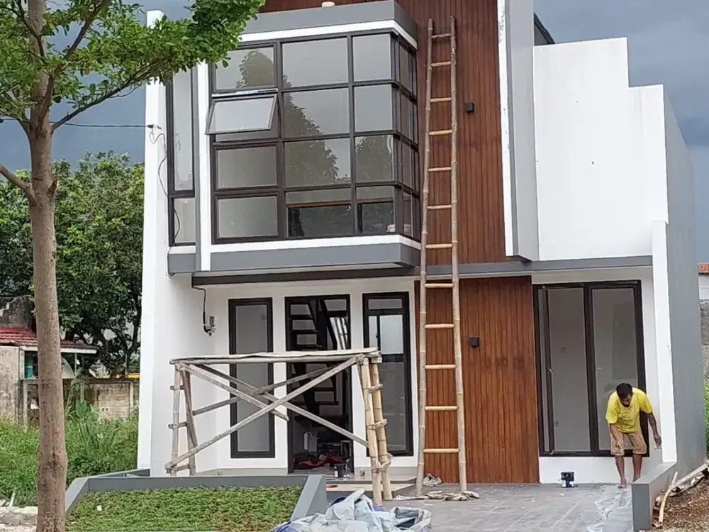 Rumah 2 kamar tidur bergaya scandinavian dijual di cibinong dekat stasiun dan exit tol