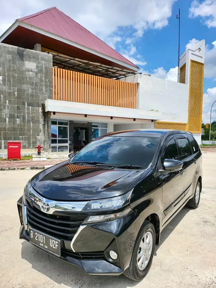 DIJUAL CEPAT ANTIK SEPERTI BARU BERGARANSI TOYOTA AVANZA G 2021 1,3 MT