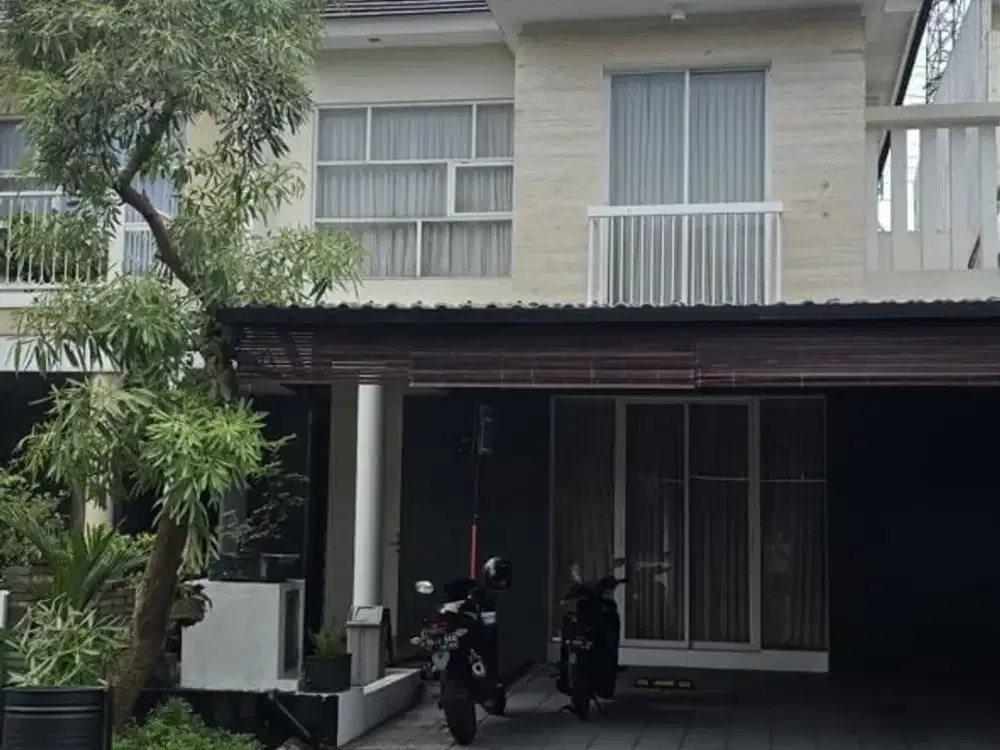 2 Lantai Minimalis bisa Nego Rumah Royal Residence di Surabaya