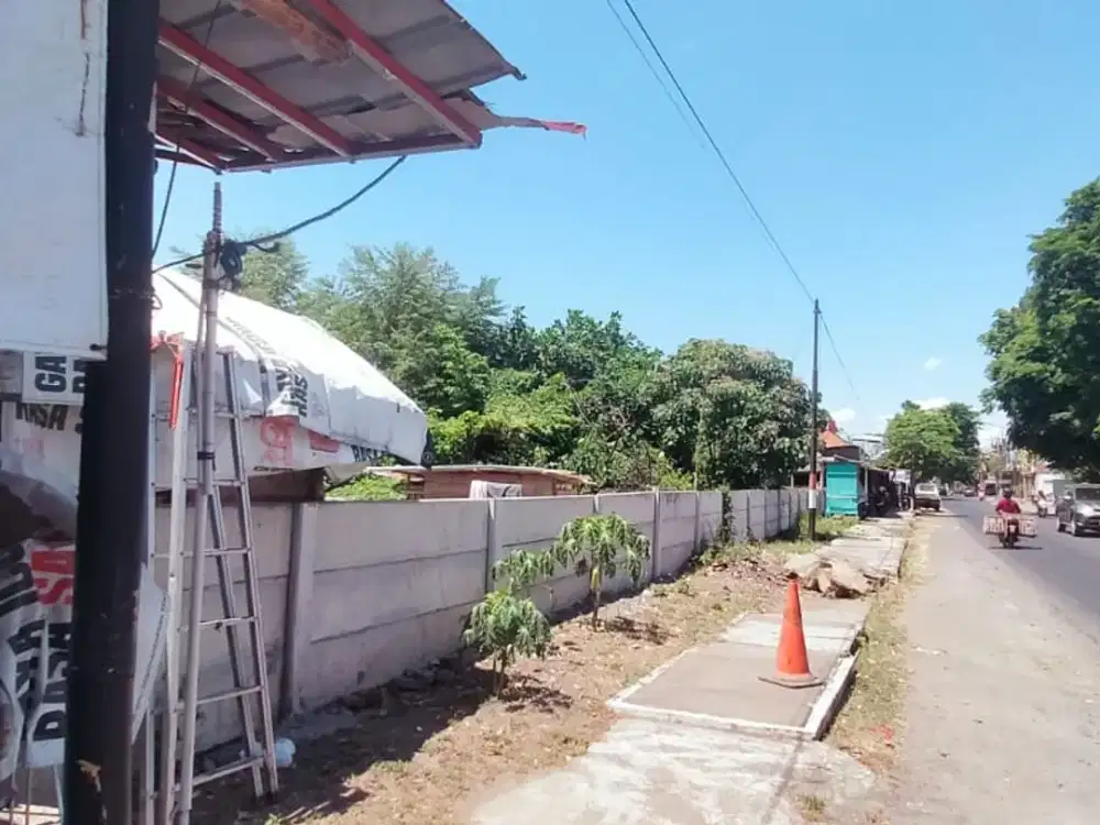 TANAH STRATEGIS DI KAWASAN CENTRAL KULINER, Sobo – Banyuwangi