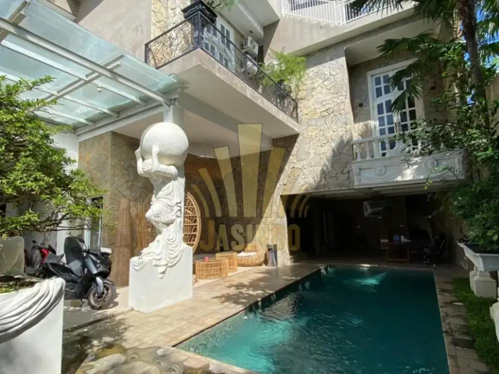 Dijual Villa mewah di jimbaran dekat dengan Taman Rama School