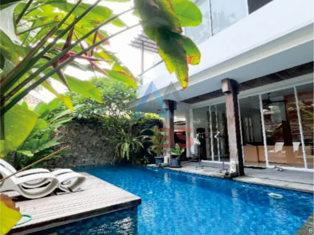 For Sale  Villa Luxury mertanadi kerobokan Badung dekat seminyak Kuta