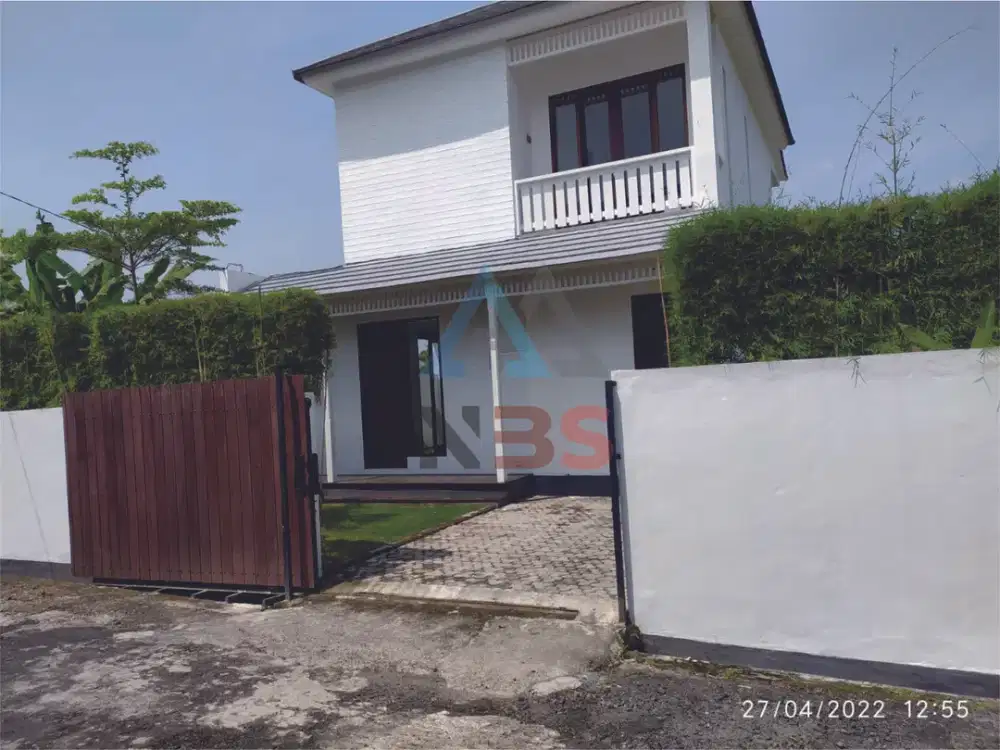 Dijual rumah Villa lantai 2 minimalis  Lokasi Perum dalung cepaka