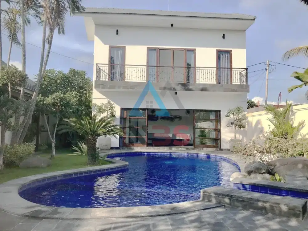 dijual Villa luxury dekat pantai berawa canggu Bali