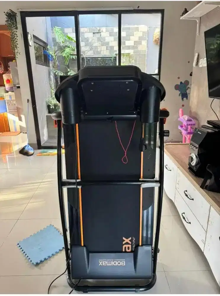 Treadmill bodimax new running machine