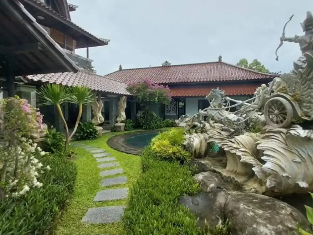 For Sale Modern Classic Villa spacious warehouse jimbaran Bawah kuta