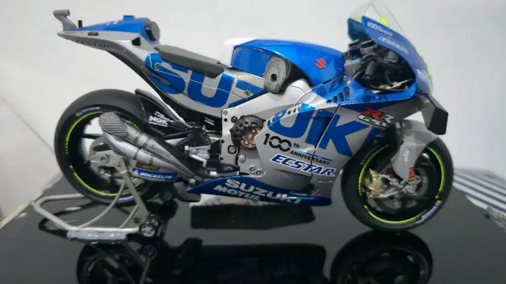 Tamiya Suzuki GSX RR 2020 Skala 1:12