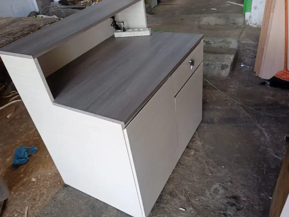 Meja Kasir Custom Depok