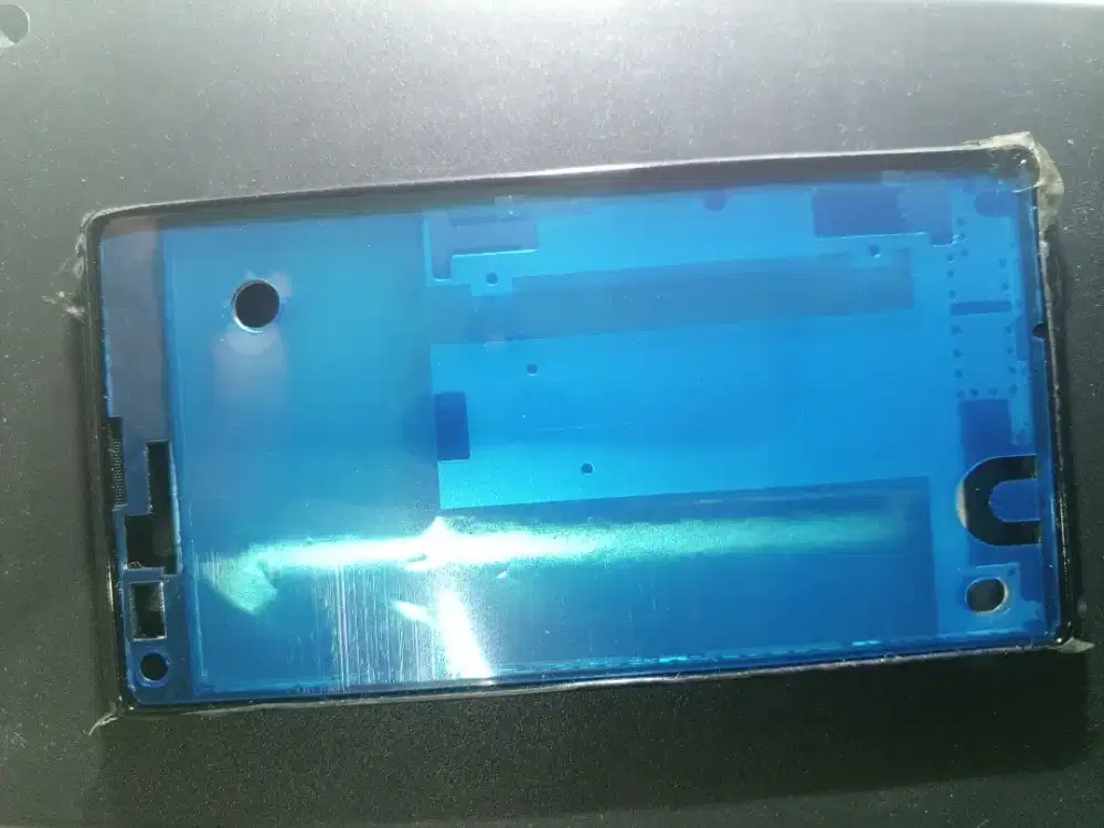 Casing sony xperia L