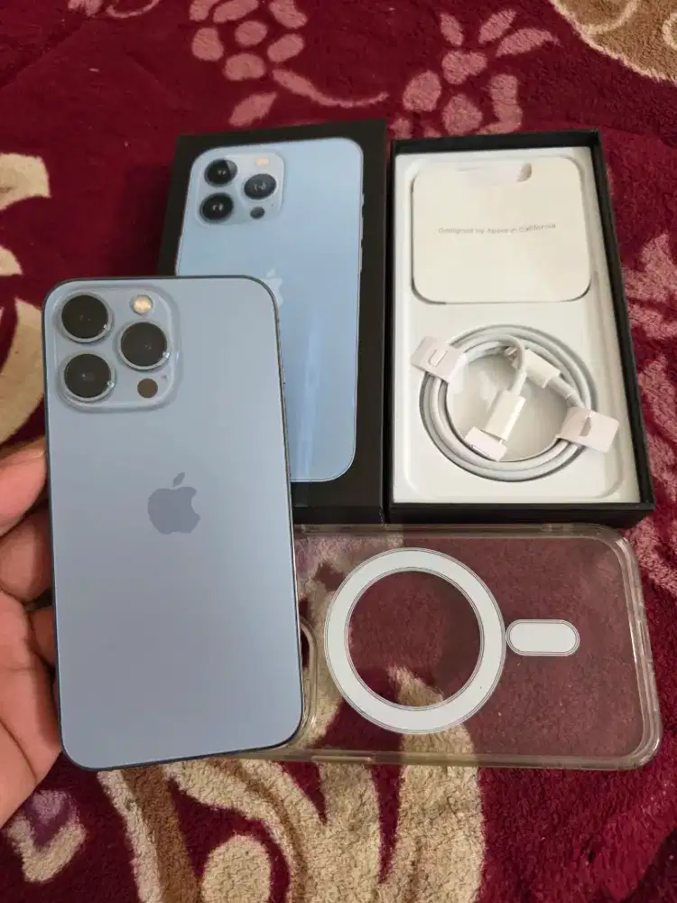 iPhone 13 pro 256gb mulus like new,,lengkap fulset,istimewa