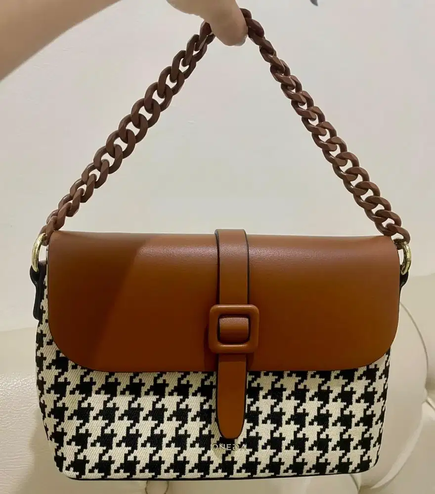 Dijual tas on*da like neww