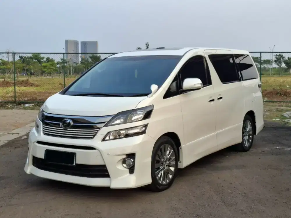 Toyota Vellfire Z Audioless Golden Eye ANH20 2014
