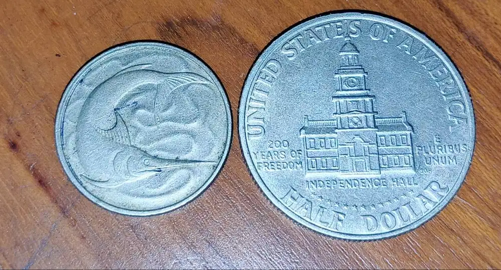 Koin USA $ 1/2 dan Sing 20 cent