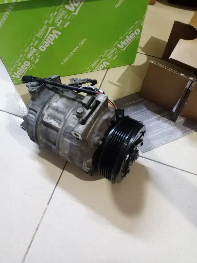 Kompresor ac Nissan Serena C26