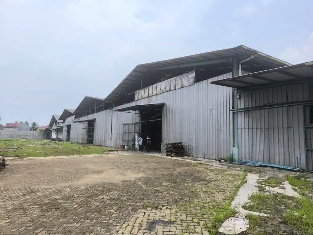 DISEWAKAN  Gudang ex Pabrik di Kawasan Industri Mauk, Jatiuwung, Tangerang