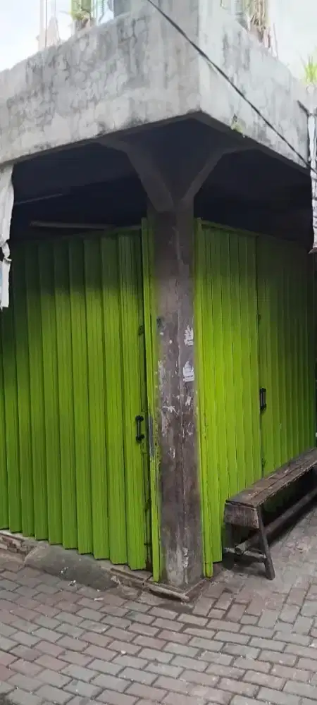 Folding gate bekas masih mulus