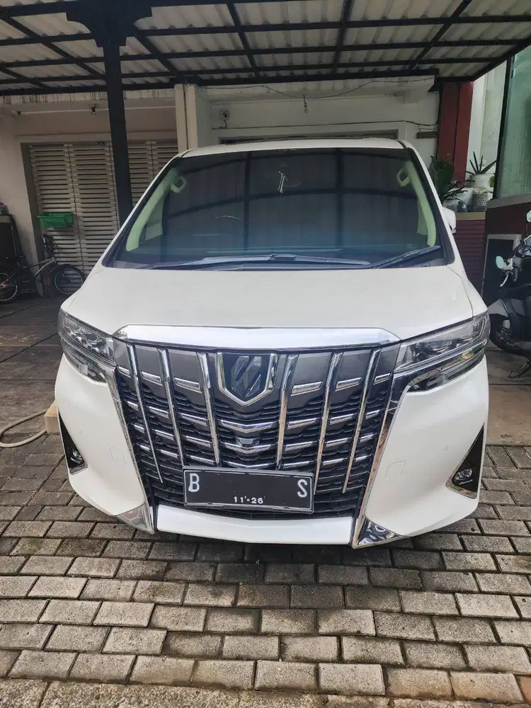 Alphard 2.5G AT. Pakai Pribadi, terawat.