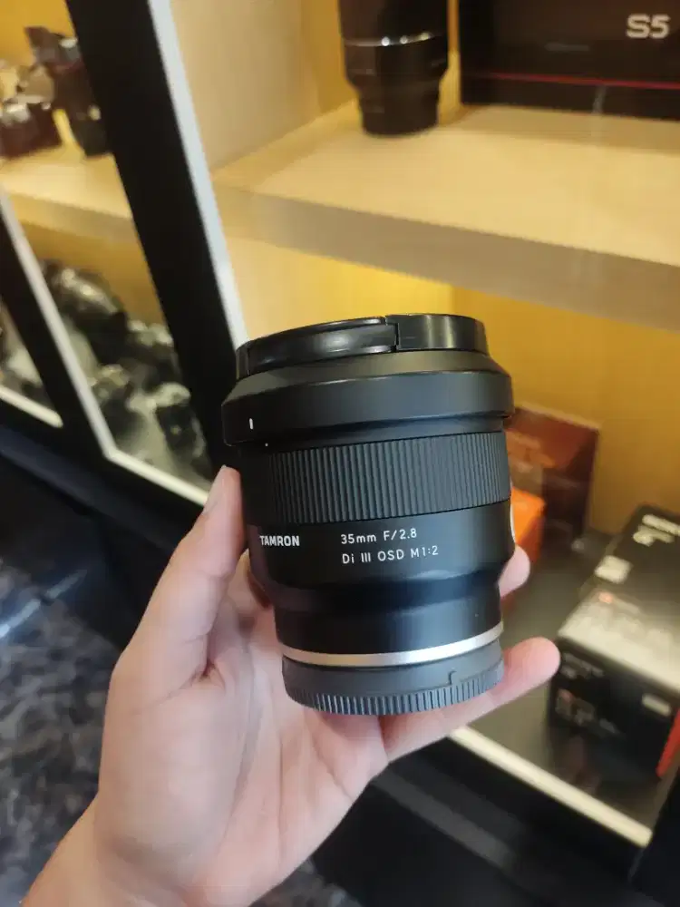 Lensa Tamron FE 35mm F2.8 Di III OSD For Sony