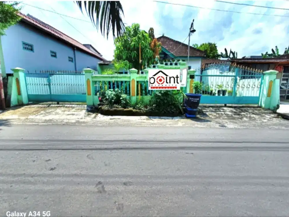 Tanah ada Bangunan Kawasan Kampus UMS sangat Strategis bangun Kos Cafe