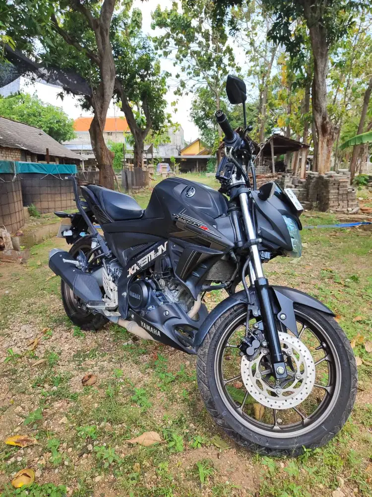 Yamaha Vixion R 155 VVA Hitam 2023