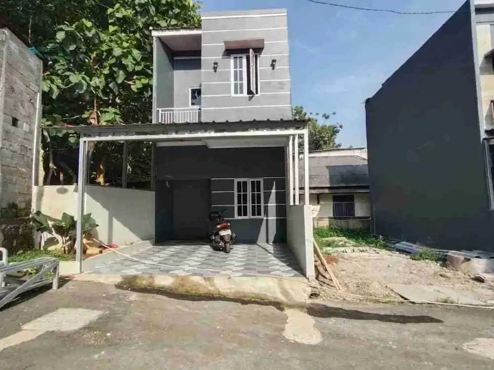 Dijual Rumah Baru Dua Lantai di Cijantung, Pasar Rebo, Jakarta Timur