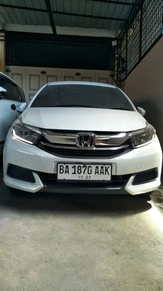 Honda Mobilio type s Manual