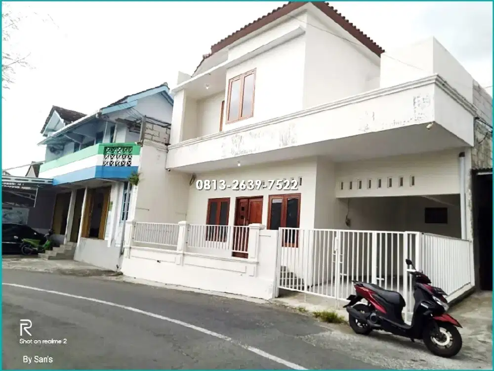 100m Jl Magelang, Rumah Baru 2 Lt di Jongke Siap Huni