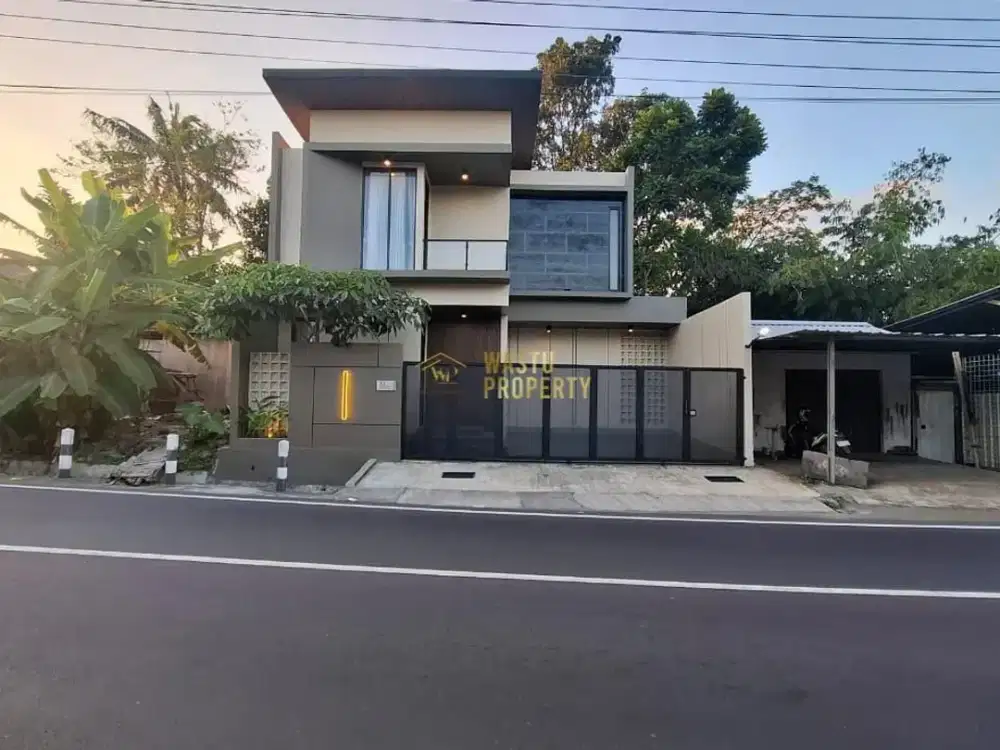 RUMAH SIAP HUNI PINGGIR JALAN, AKSES TERBUKA KE SEGALA ARAH