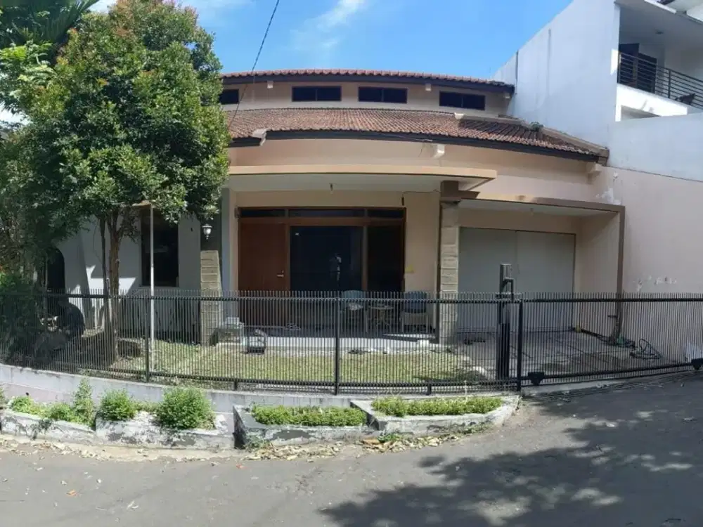 Turun Harga, Rumah 2 Lantai ! Siap Huni Area Komplek Awiligar Sayap Dago Cigadung