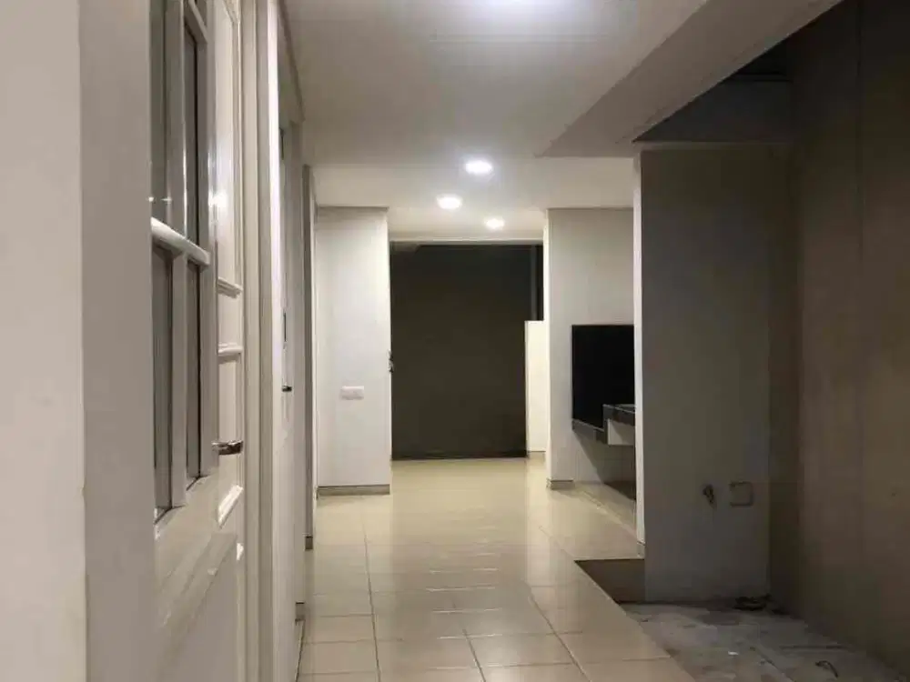 Rumah Grand Peninsula Park Surabaya Timur Galaxy Mall Mewah