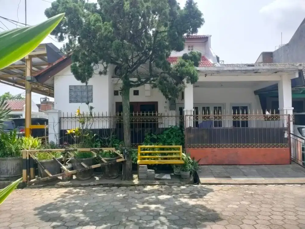 Jual Cepat Rumah Kost sedang terisi  Full di GBA 2 Ciganitri Dekat Telkom University