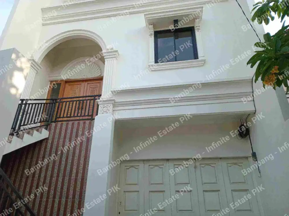 Dijual rumah new brand 3 lantai, SHM, LT 170m2 , LB 440m2 ,Bebas banjir.