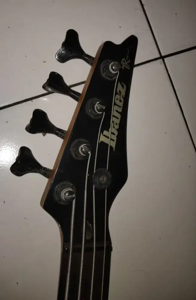 IBANEZ TR SERIES BASS GUITAR MADE IN KOREA
