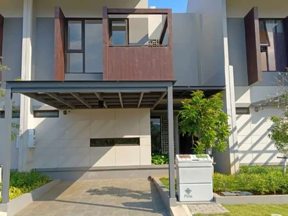 Rumah Minimalis 2 Lantai di Cluster Flora Summarecon Bandung