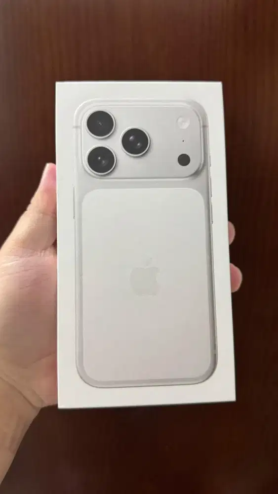 Iphone 17 Pro 256GB Silver Ready Stock