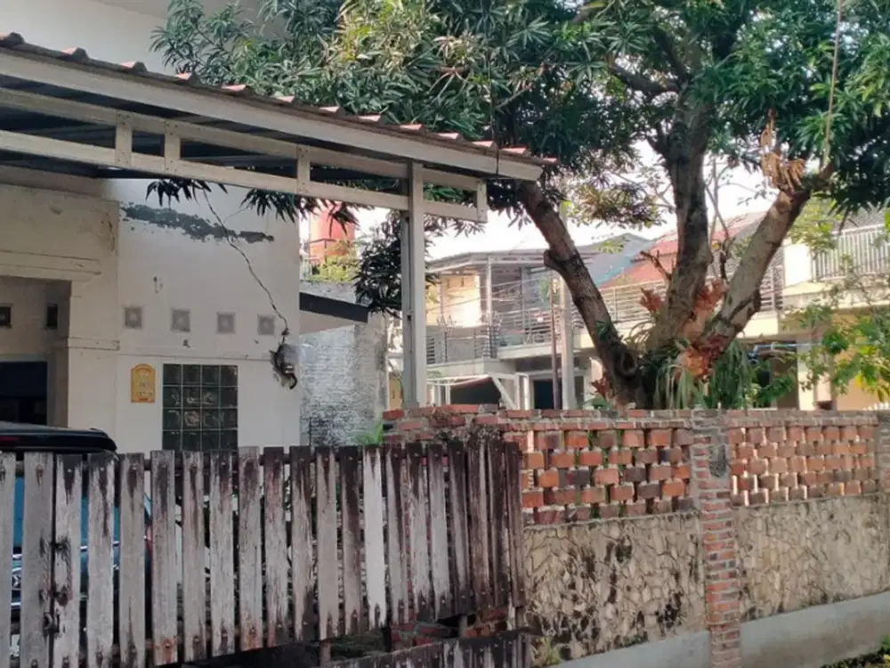 Rumah Strategis di Limus Pratama Regency – Dekat Mall Living World, Tol & Fasilitas Lengkap!