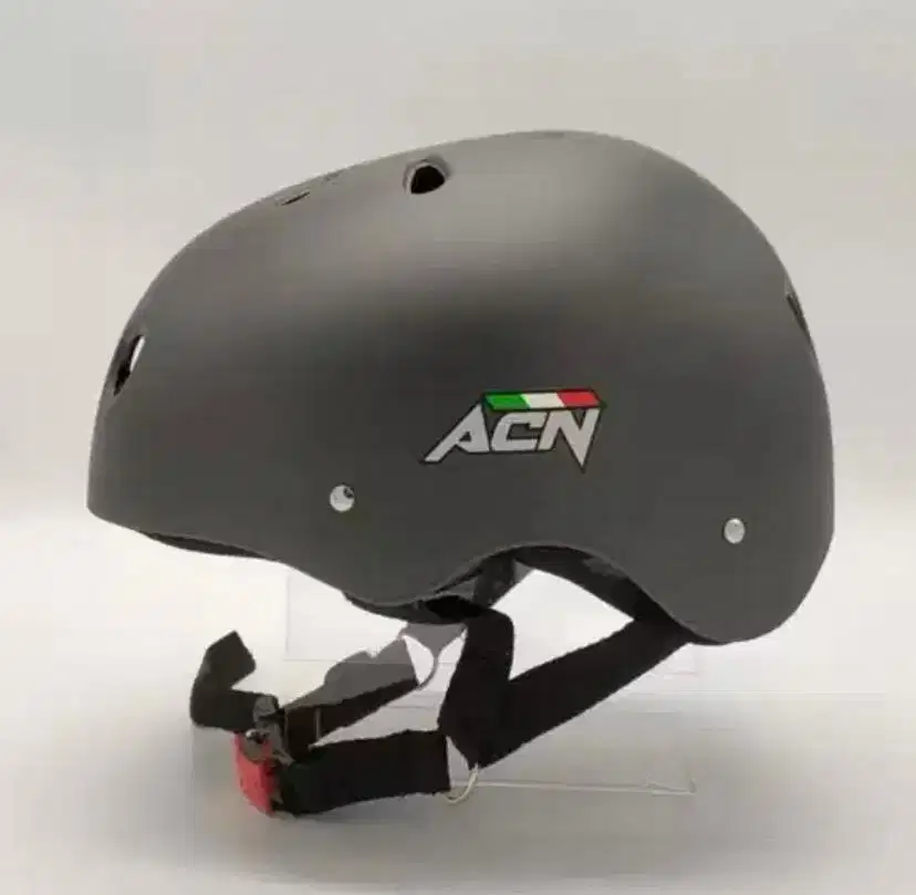 HELM SEPEDA ACN