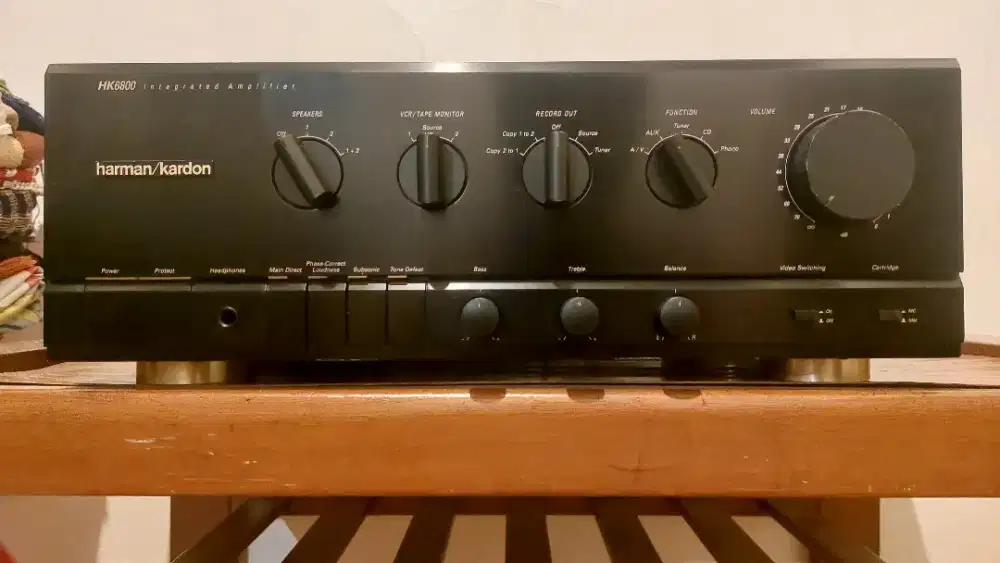 Integrated Harman Kardon HK6800