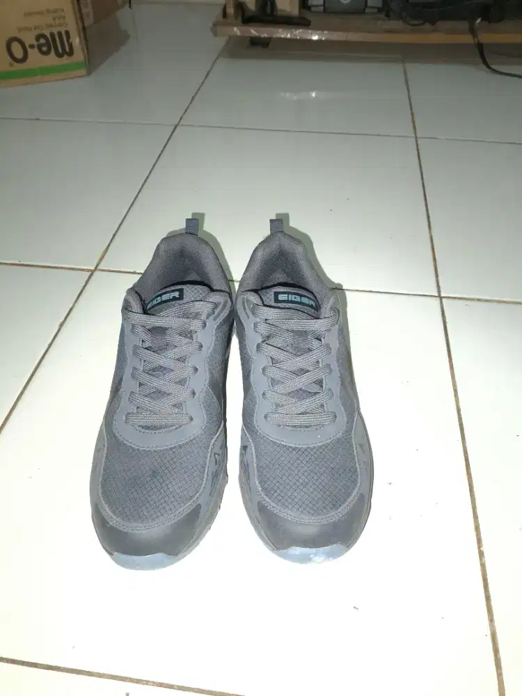 Sepatu lari, joging, gym EIGER CLOUDRUN 2.0