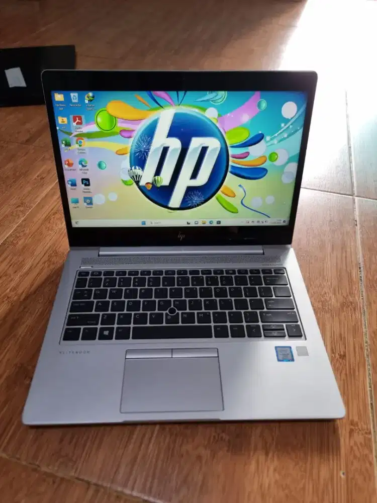 Laptop Hp EliteBook 830 G5 (Gen8) 
Layar Touchscreen / Sentuh
