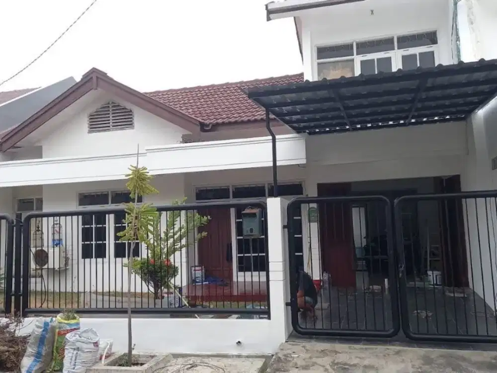 Rumah 1.5 Lantai Siap Huni Klampis Dekat Merr One Gate System