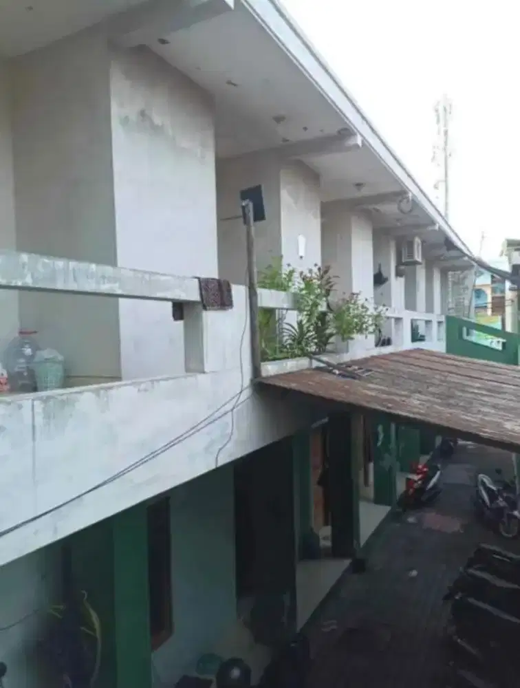 Dijual kost Sumber 25 kamar