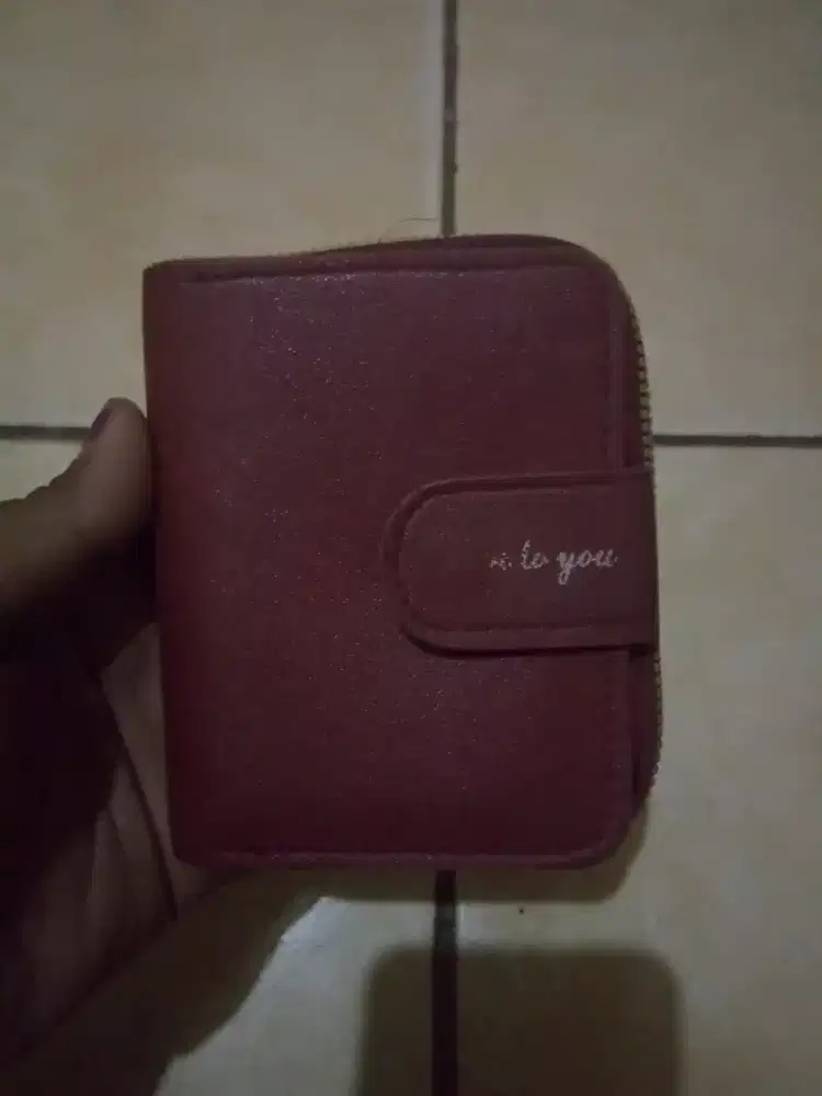 Dompet Lipat Kecil