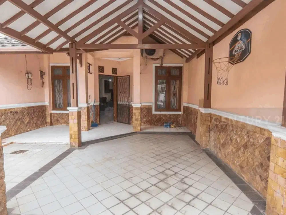 Rumah 1.5 Lantai Siap Huni Dalam Cluster One Gate Harga Murah