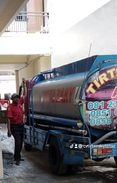 Butuh segera kernet untuk truk tangki air maximal umur 35 tahun